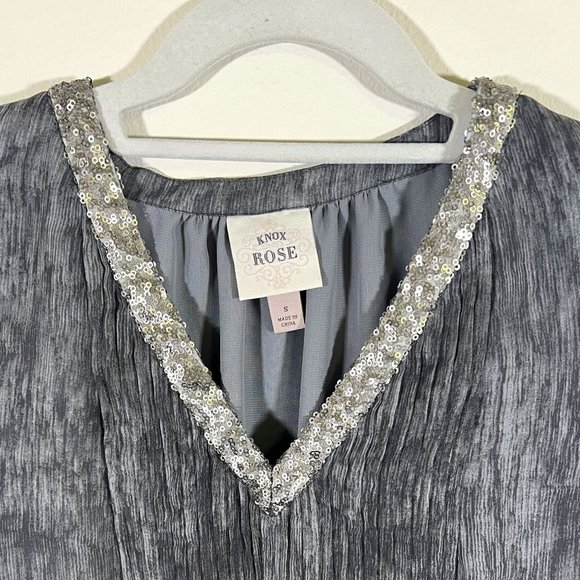 Knox Rose - Women's Size S - Grey Top Long Sleeve - Pleated Front - Picture 5 of 12